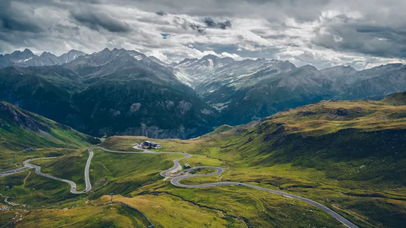 Panoramablick auf die Alpen