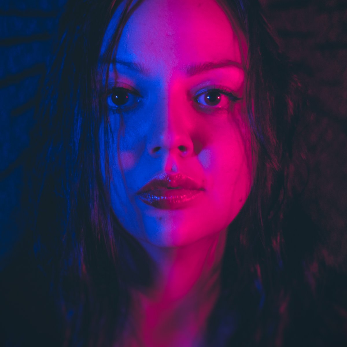  Face illuminated by two colors - a spectrum of opposites